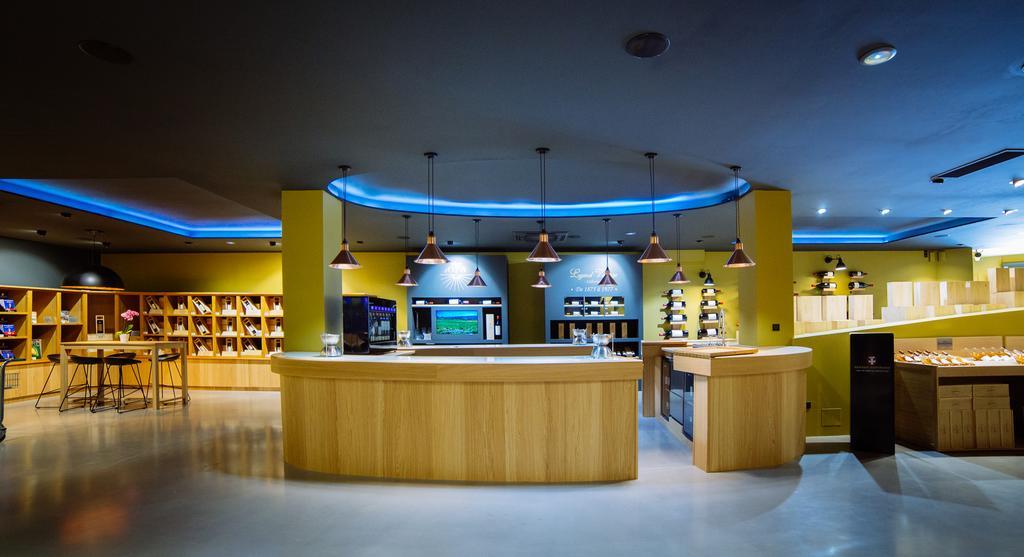 Chateau L'Hospitalet Wine Resort Beach & Spa Нарбонна Экстерьер фото